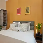 Prime Nisantasi 2br Flat 3-min Walk To Metro Lägenhet
