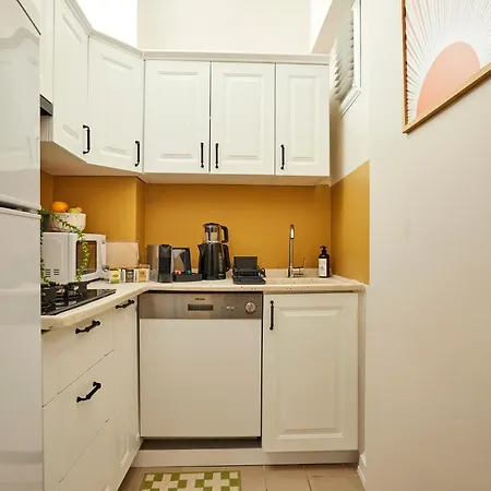 公寓 Prime Nisantasi 2br Flat 3-min Walk To Metro