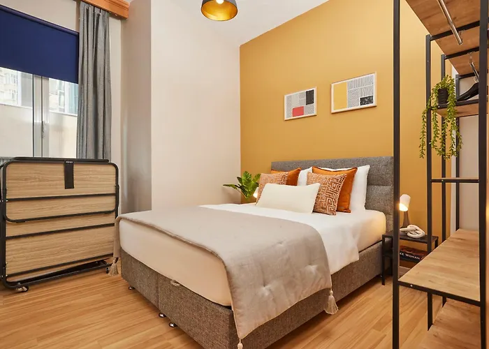 Apartment Prime Nisantasi 2br Flat 3-min Walk To Metro *